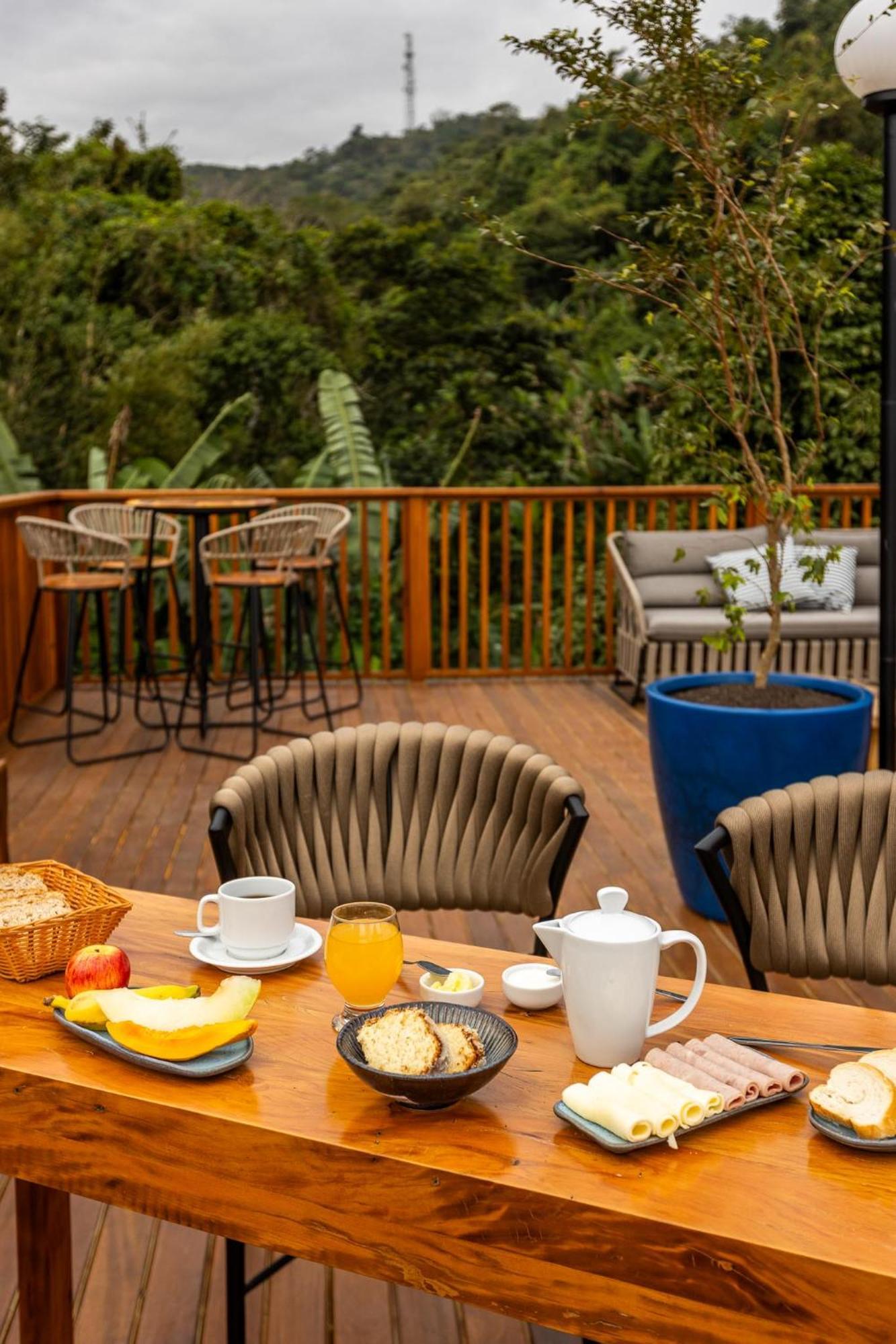 Paraiso Almada Hotel Ubatuba